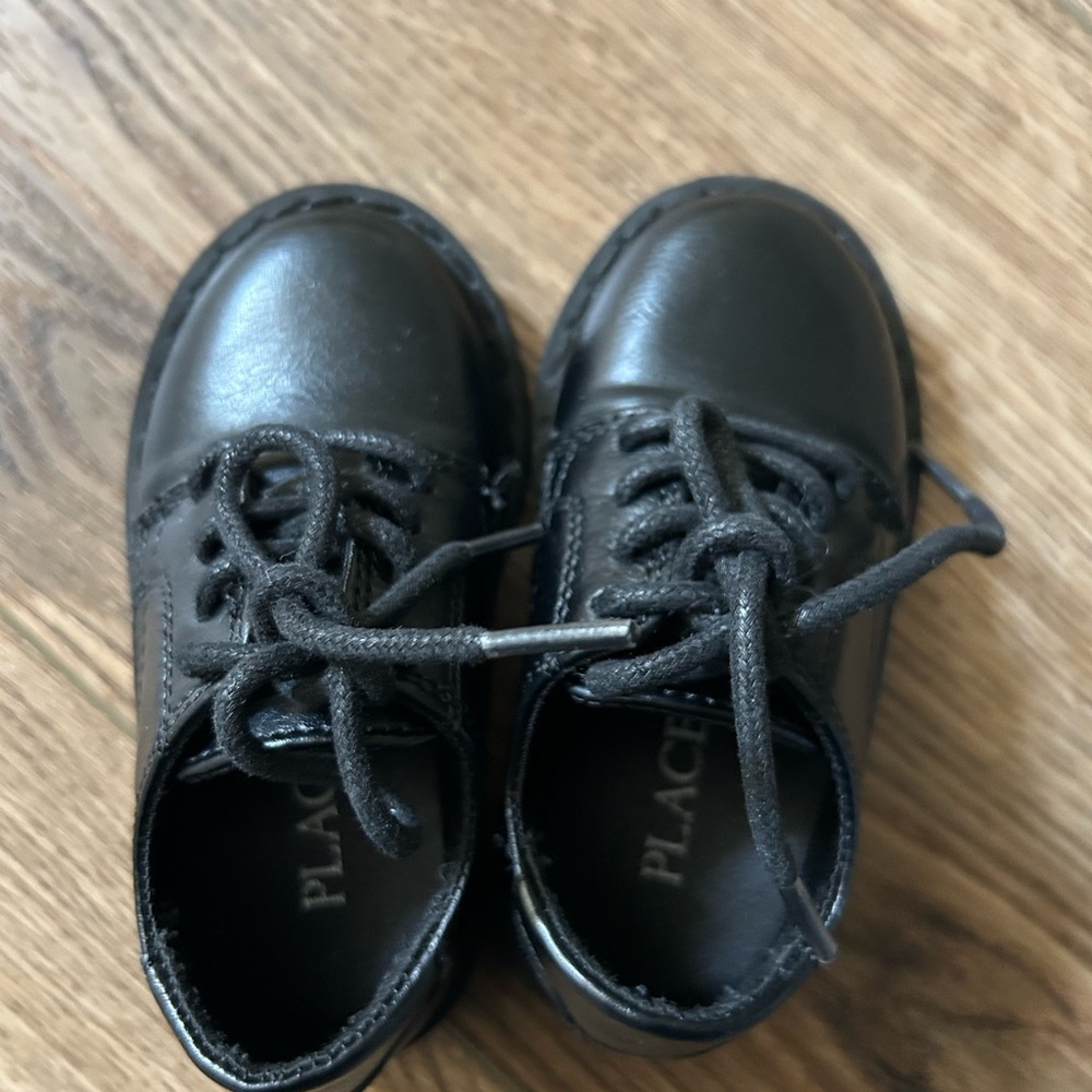 Toddler Black dress shoe